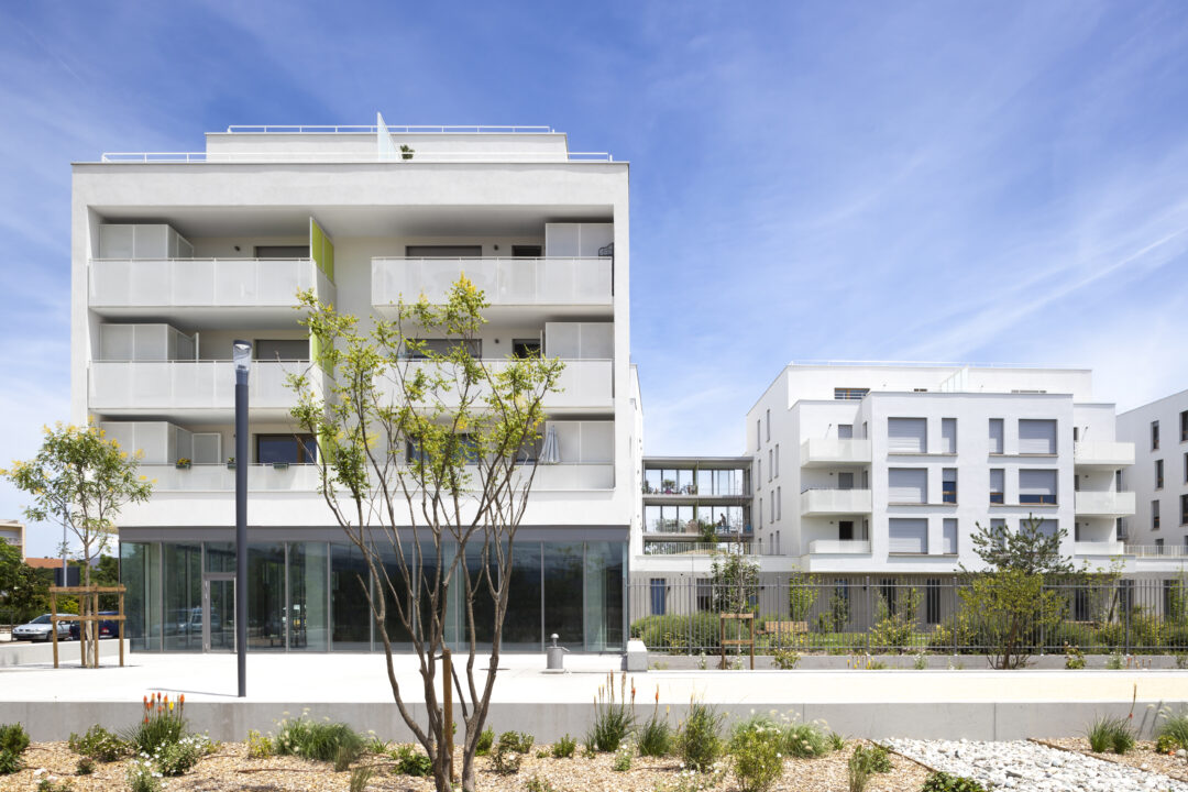 60 logements et commerces